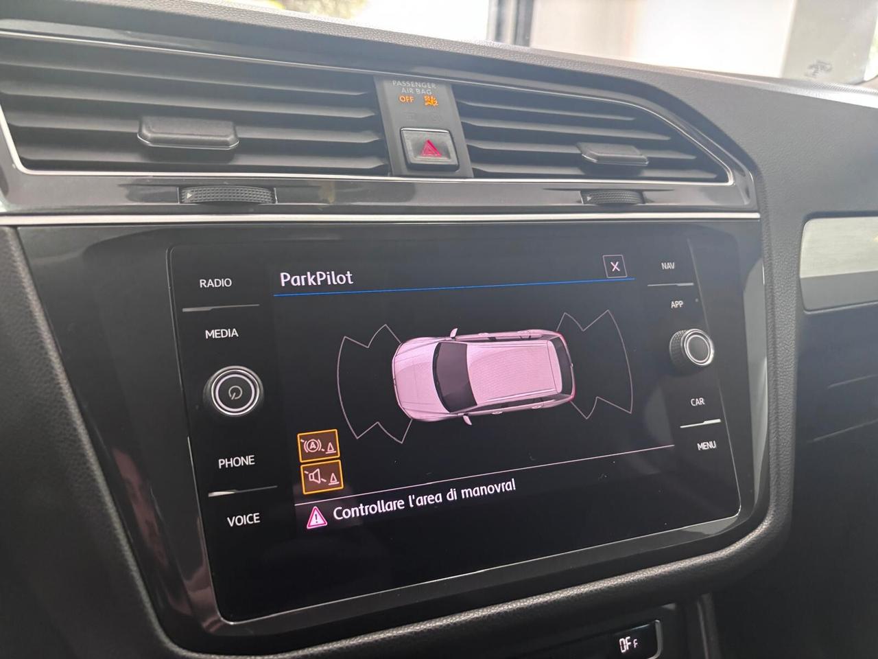 VOLKSWAGEN TIGUAN 2.0 TDI DSG NAVI-LED