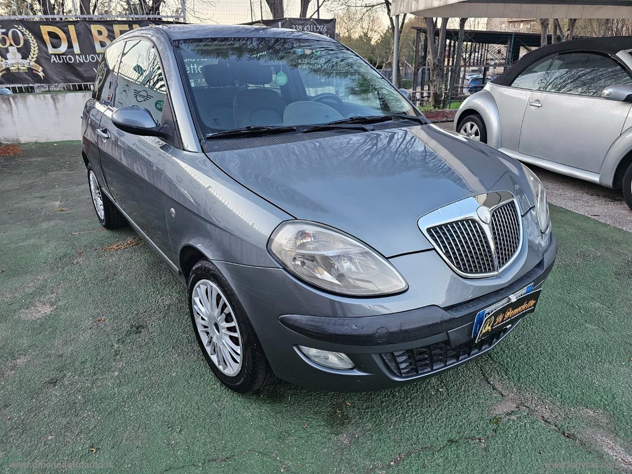 LANCIA Ypsilon 1.2 Argento NEOPATENTATI