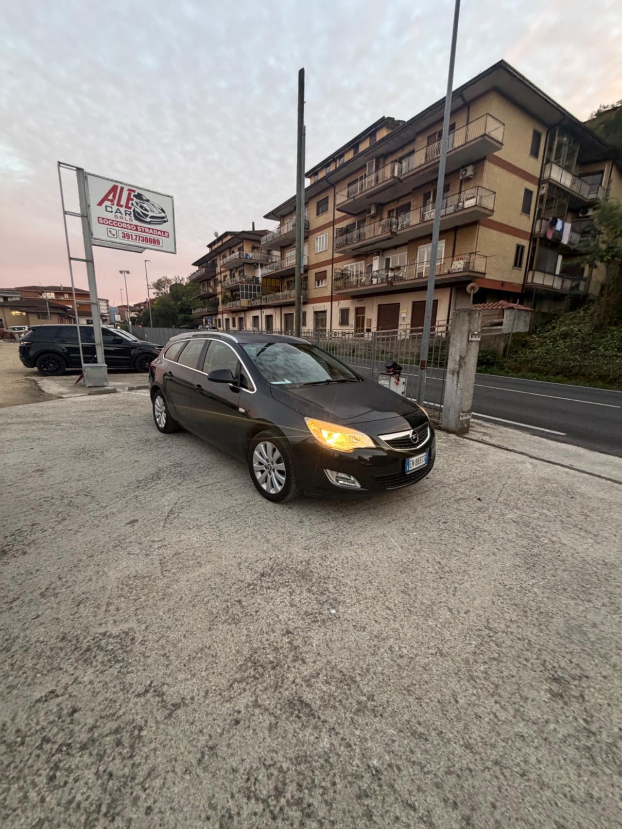 Opel Astra 1.7 CDTI 110CV 4 porte Cosmo Fleet