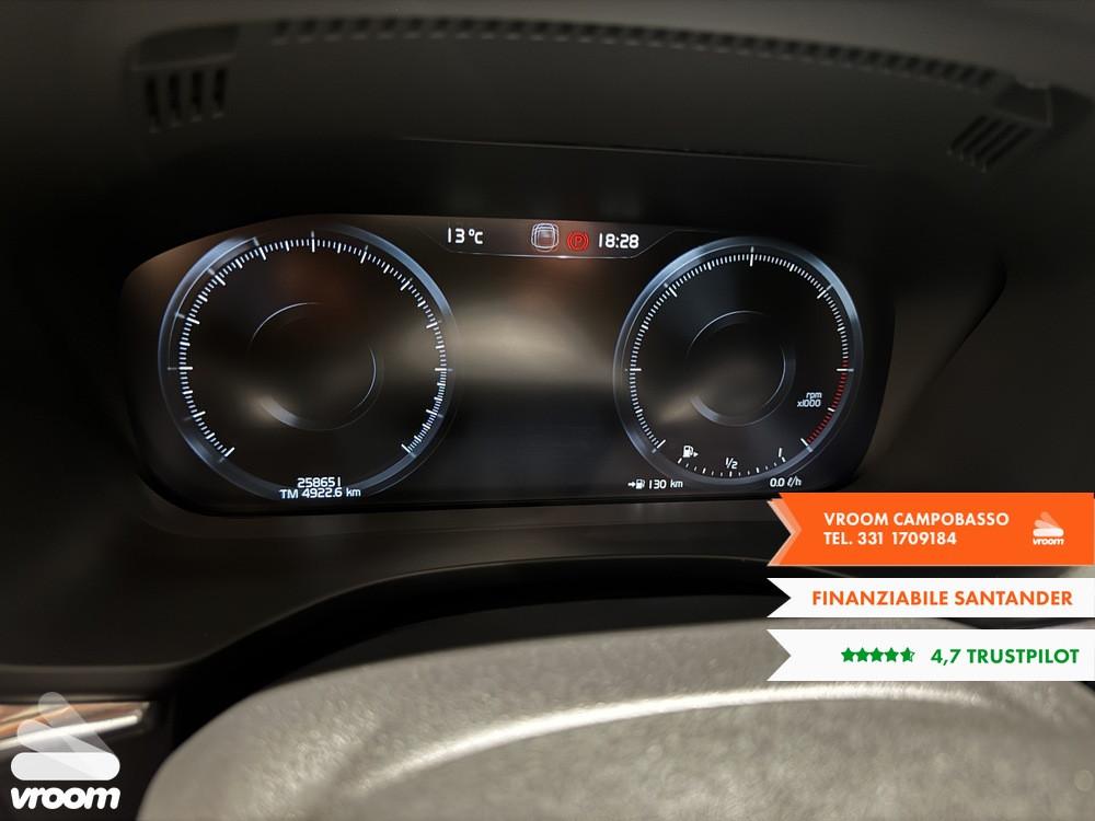 VOLVO XC60 (2017-->) XC60 B4 (d) Geartronic Ins...