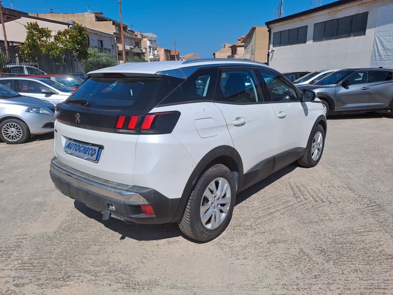 Peugeot 3008 BlueHDi 130 S&S EAT8 Business