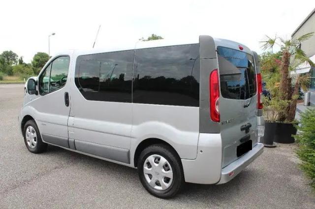 Renault Trafic 2.5 tdCi 115cv 9 posti Motore Nuovo