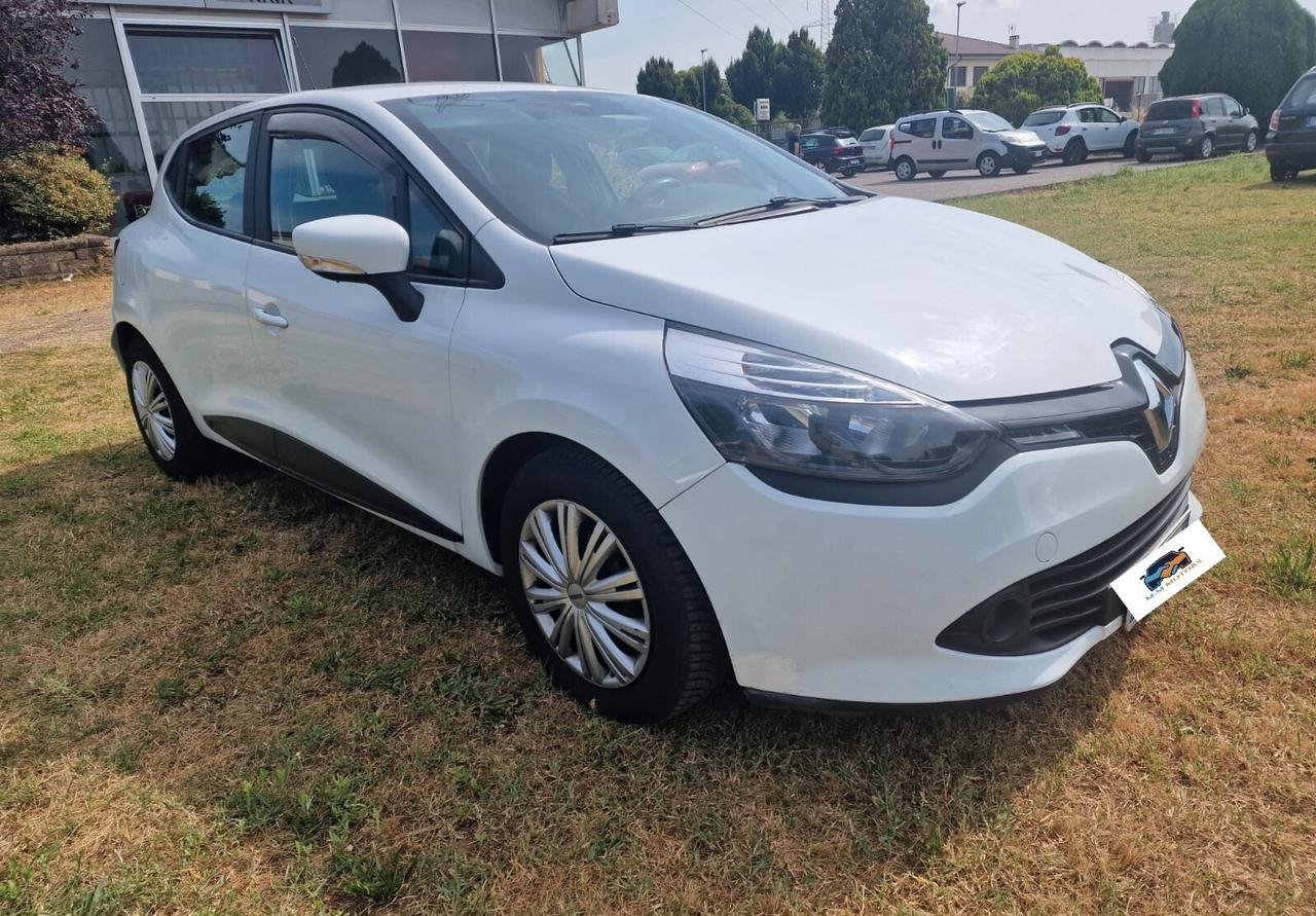 Renault Clio 1.5 dCi 75CV ADATTA NEOPATENTATI