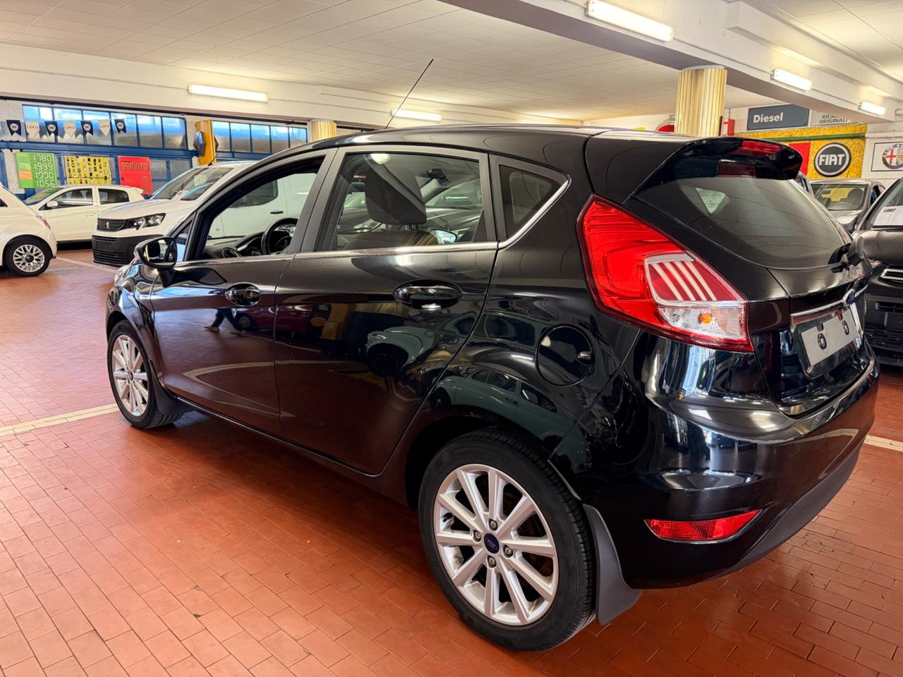 Ford Fiesta 1.0 80CV 5 porte Titanium