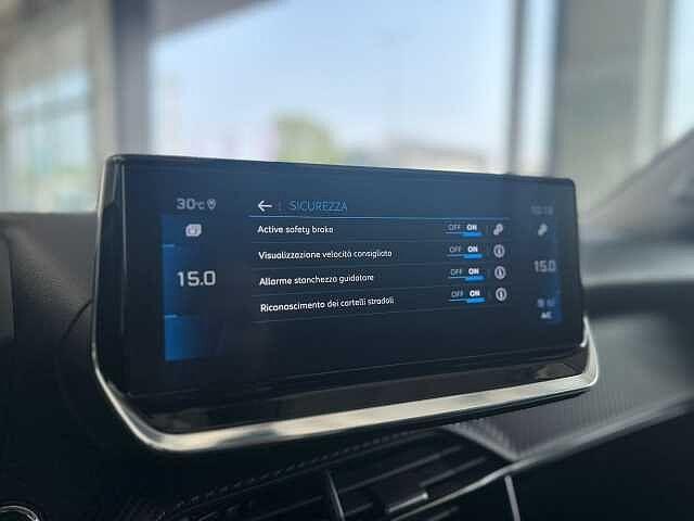 Peugeot 2008 BlueHDi 110 S&S Allure Pack