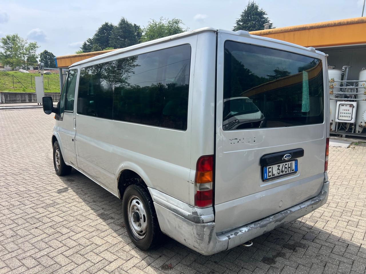 Ford Transit/Tourneo Tourneo 2.5 TD/85CV cat PC Base 9 posti