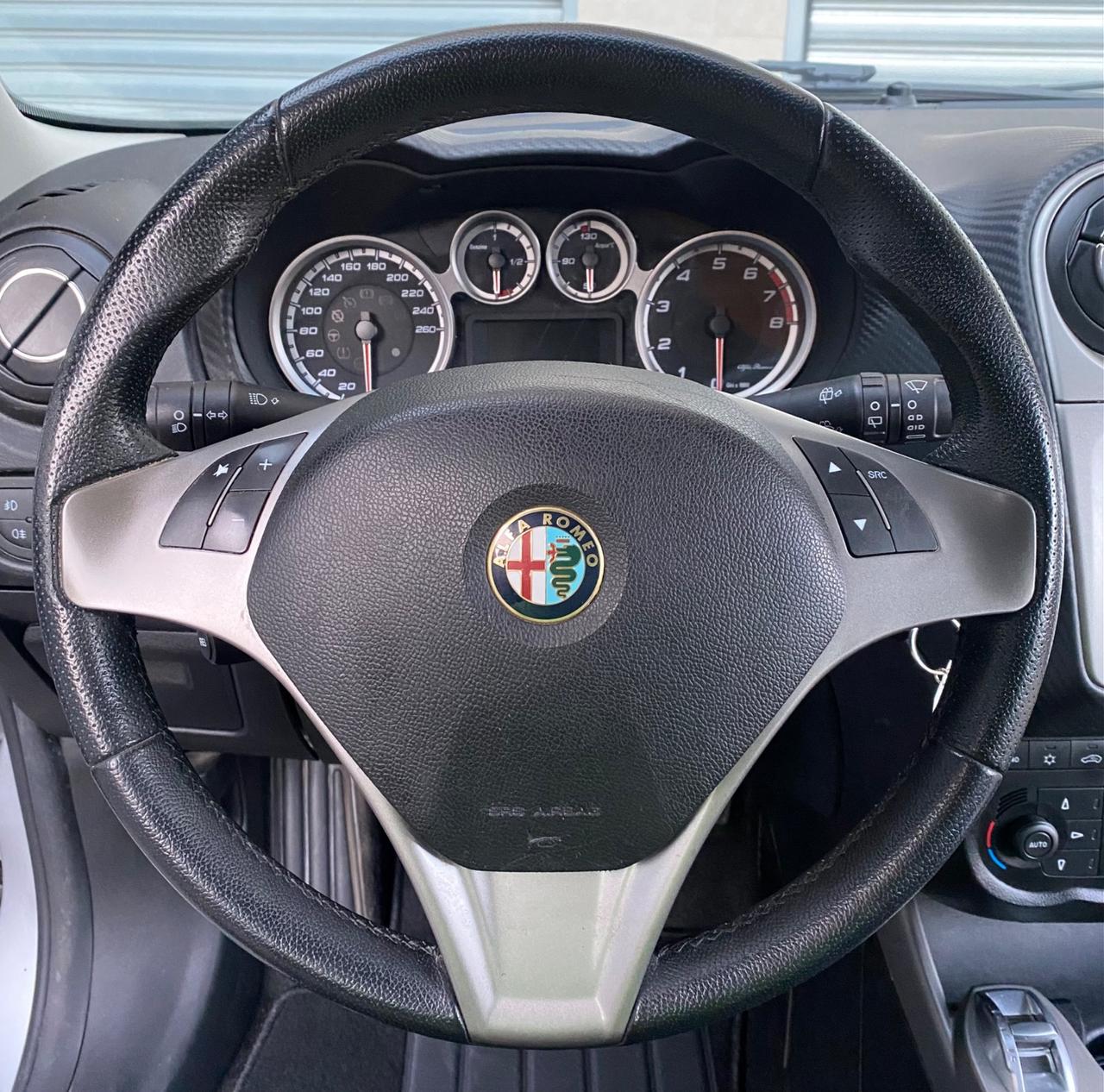 Alfa Romeo MiTo 1.4 M.Air 105cv Distinctive Sport