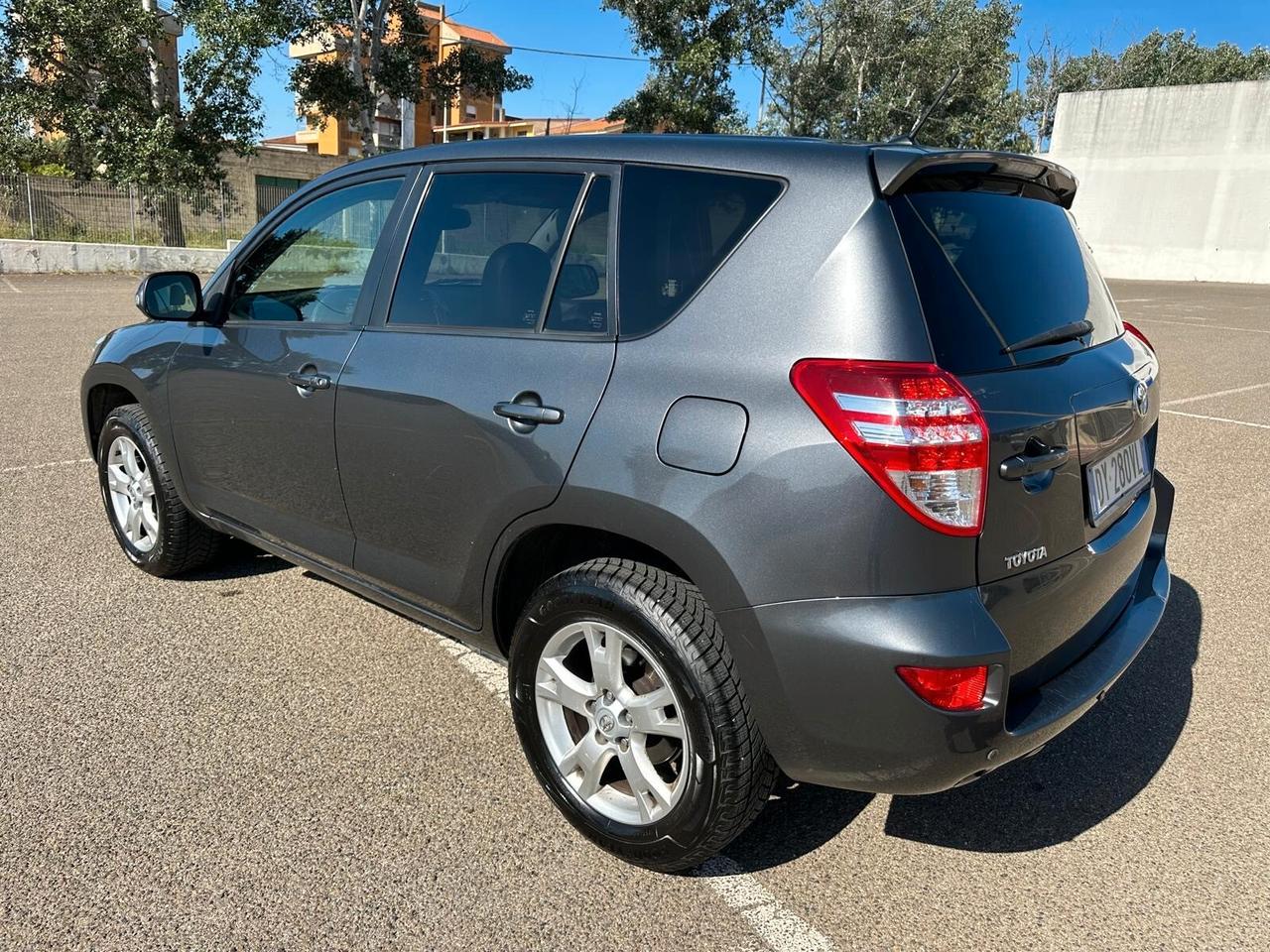 Toyota RAV 4 RAV4 2.2 D-4D 150 CV DPF Luxury