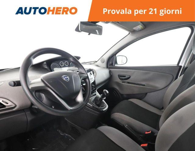 LANCIA Ypsilon 1.2 69 CV 5 porte Silver