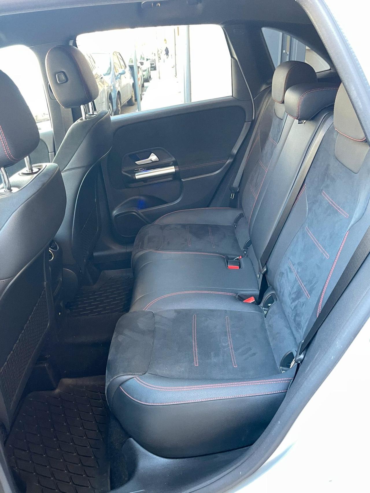 Mercedes-Benz B 180 d Automatic AMG Line Advanced Plus