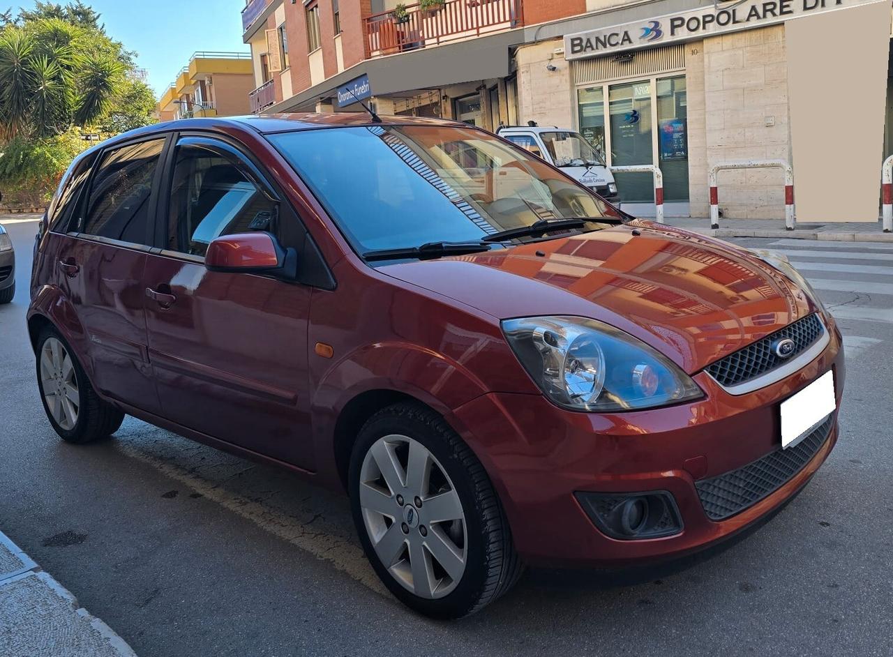 Ford Fiesta 1.4 TDCi 5p. Ghia