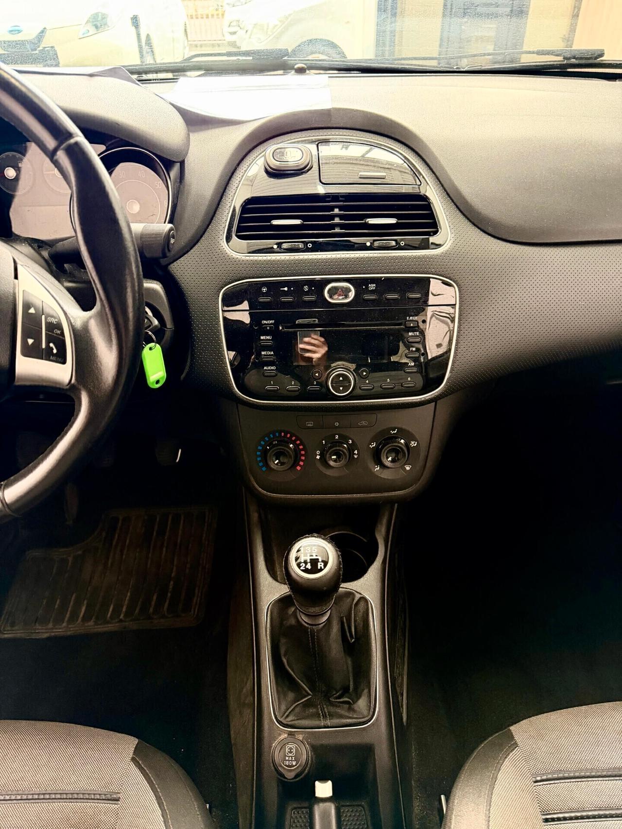 FIAT PUNTO 1.4 BENZINA NEOPATENTE - UNIPRO