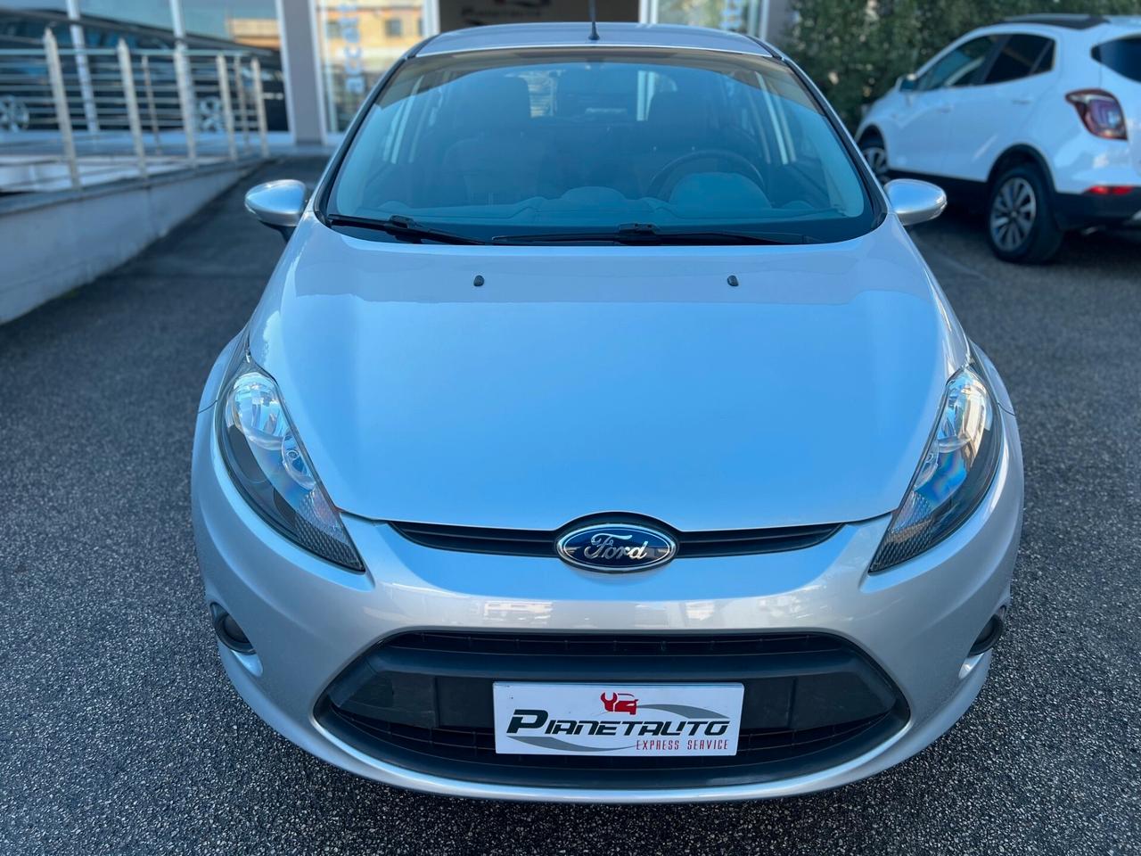 Ford Fiesta 5porte PLUS 1.4 GPL 95cv ADATTA NEOPAT. PERFETTA