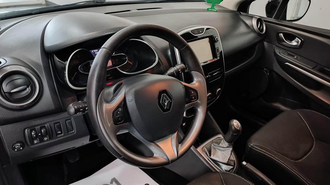 Renault Clio 1.2 75CV GPL 5 porte Costume National