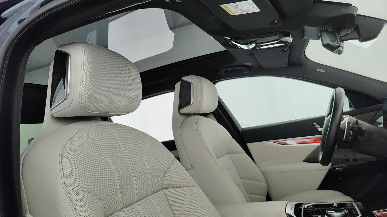 BMW Serie 7 G70 - 740d mhev xdrive MSport auto