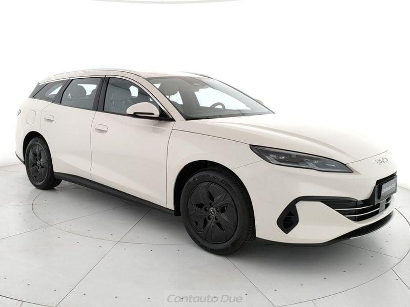 BYD Seal 6 DM-i Seal 6 DM-i Touring 1.5 phev Boost