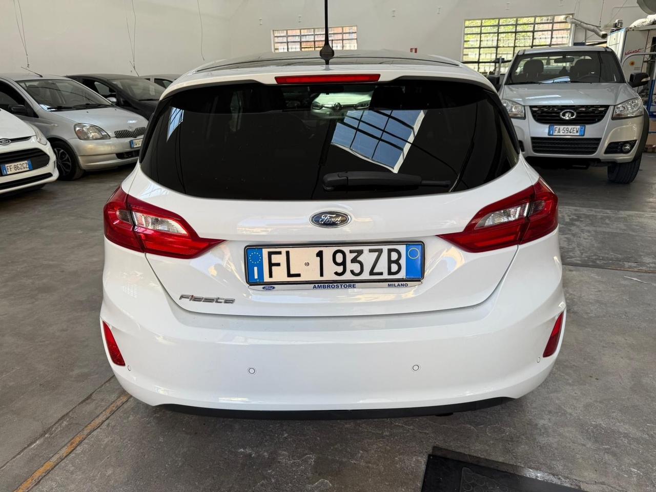 Ford Fiesta 1.5 TDCi 5 porte Euro 6 b neopatentati