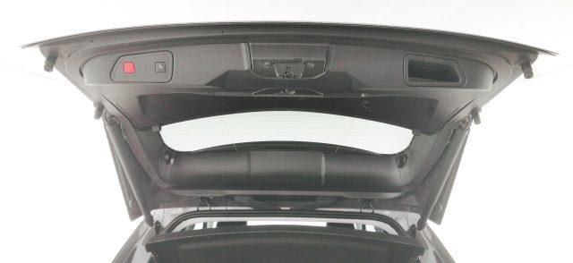 PEUGEOT 3008 Hybrid 225 e-EAT8 GT