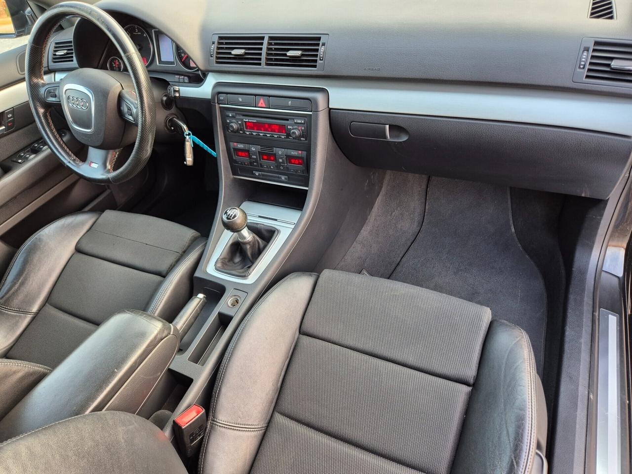 Audi A4 2.0 16V TDI Avant Top