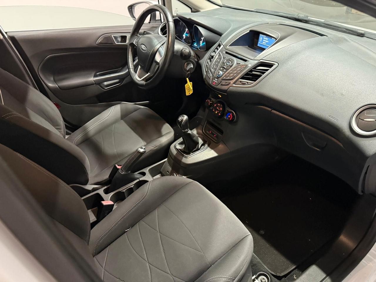Ford Fiesta 1.4 5p. Bz.- GPL Titanium