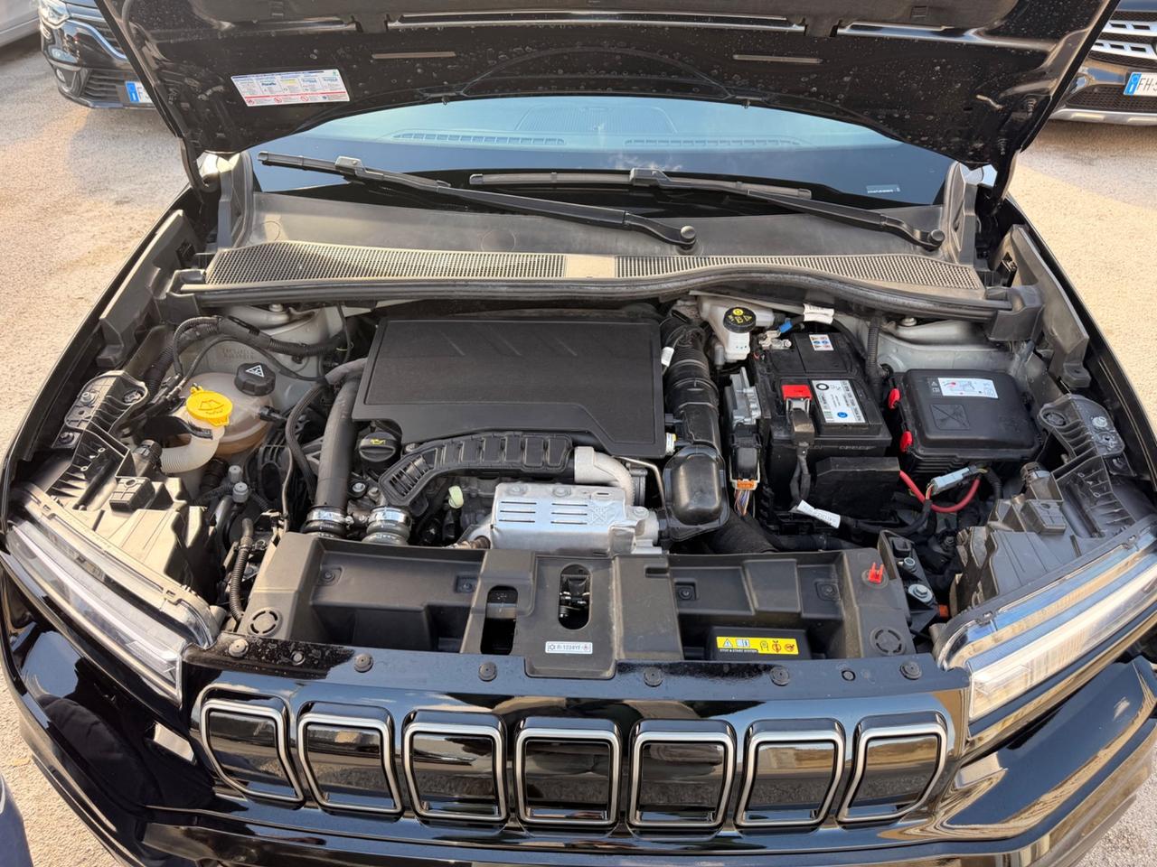 Jeep Avenger 1.2 100 CV Summit TOTAL BLACK