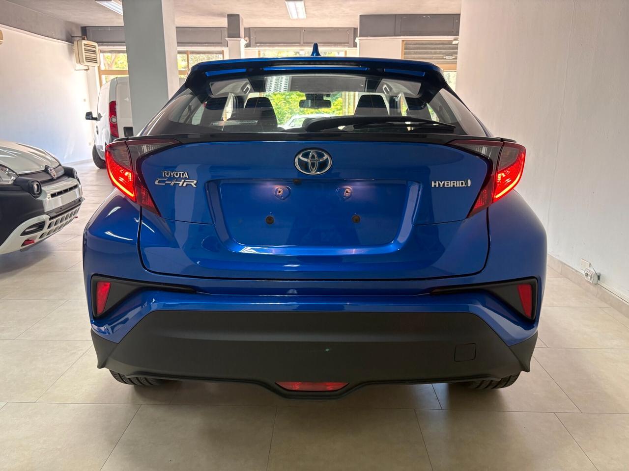 Toyota C-HR 1.8 Hybrid E-CVT Business