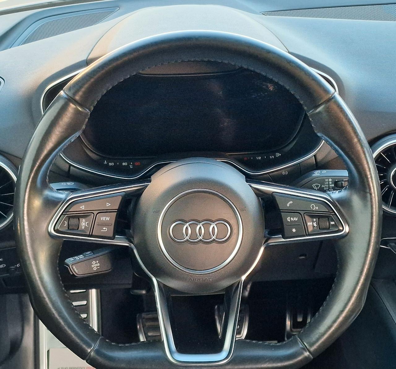 Audi TT Coupé 2.0 TDI 184CV