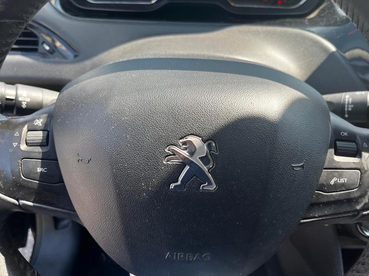 Peugeot 208 1.4 VTi 95 CV 5p. GPL Allure - 2015