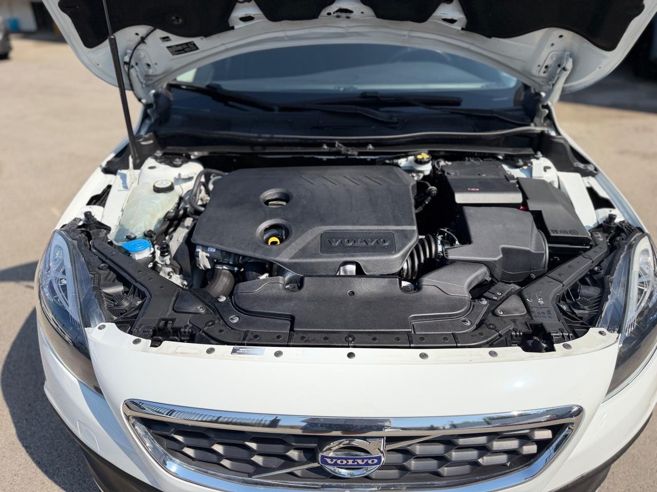 Volvo V40 Cross Country D2 1.6 Momentum