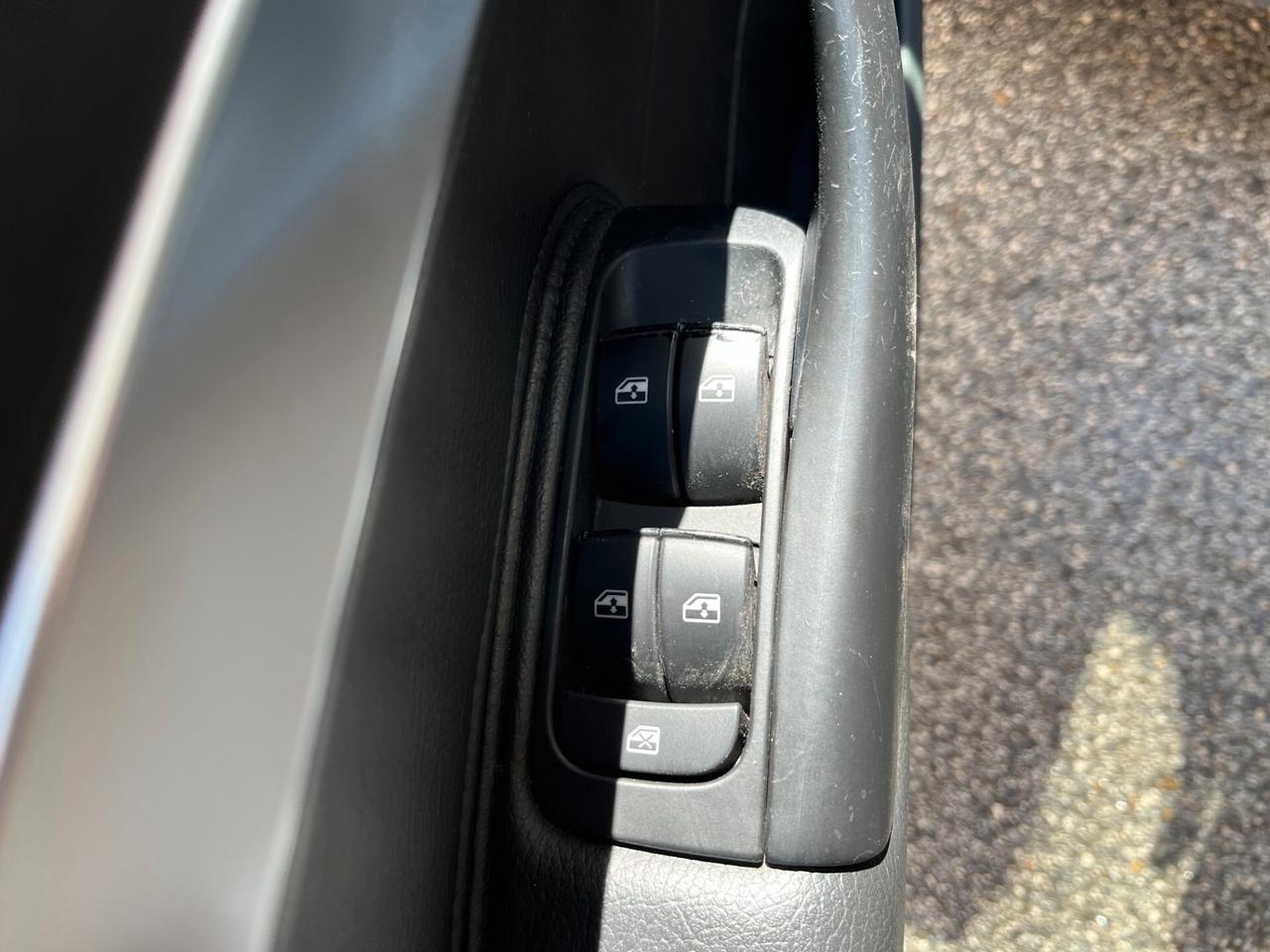 Saab 9-3 1.9 TiD 16V DPF Linear Sentronic