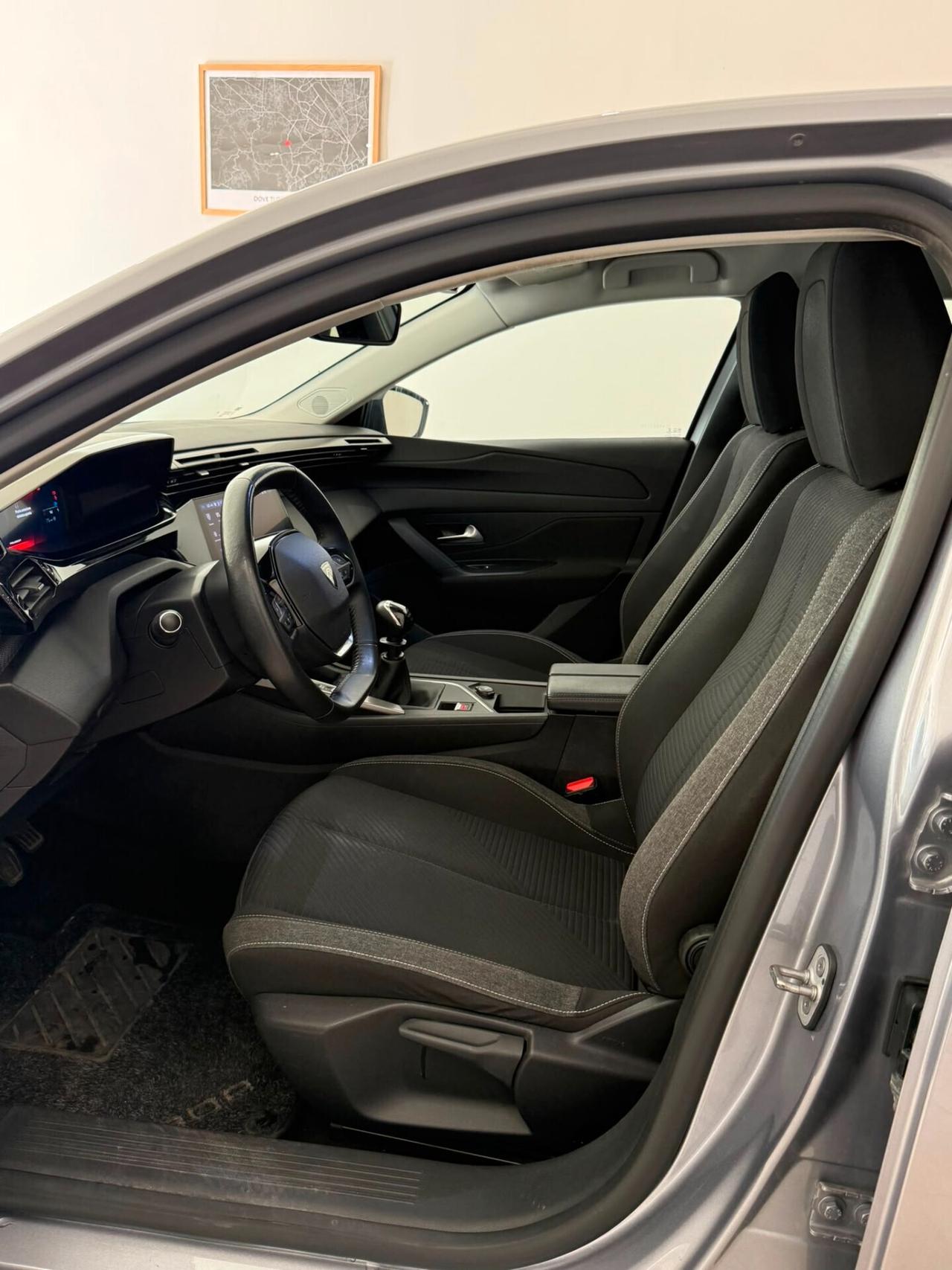 Peugeot 308 1.5 diesel 130CV Allure Pack 2023 90.000km