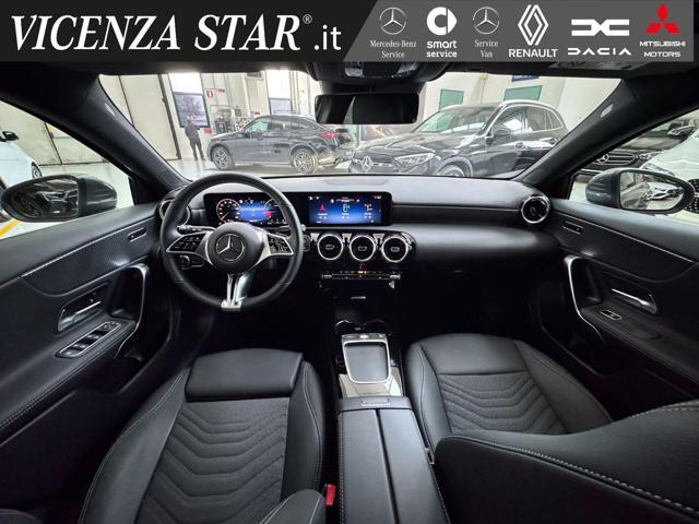 MERCEDES-BENZ A 180 d SPORT AUTOMATIC