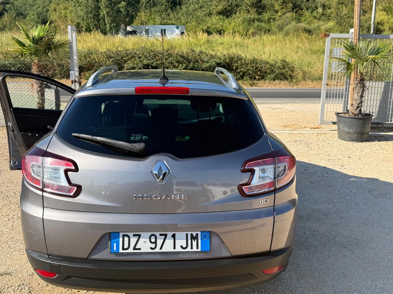 Renault Megane 1.5 dCi 110CV 2.499€
