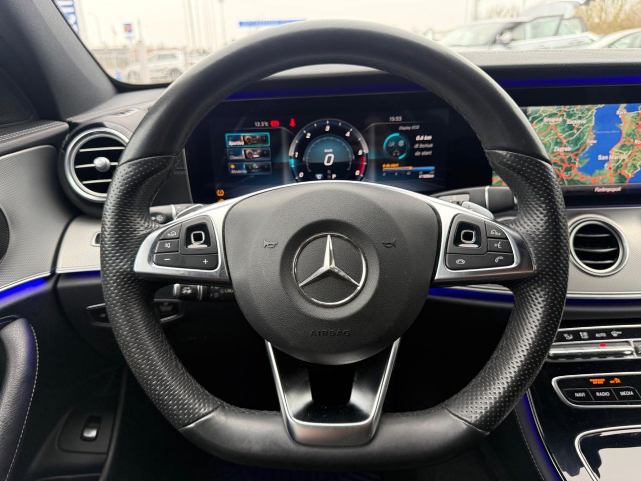 Mercedes-benz E 220 d 4Matic Auto Premium Plus