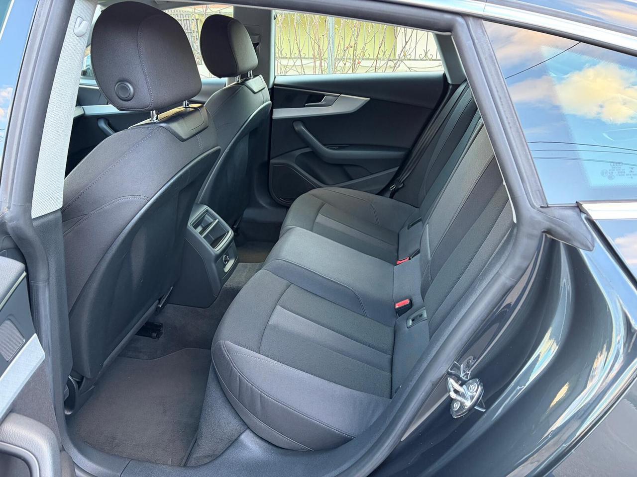 Audi A5 SPB 2.0 TFSI 170cv S tronic g-tron Sport