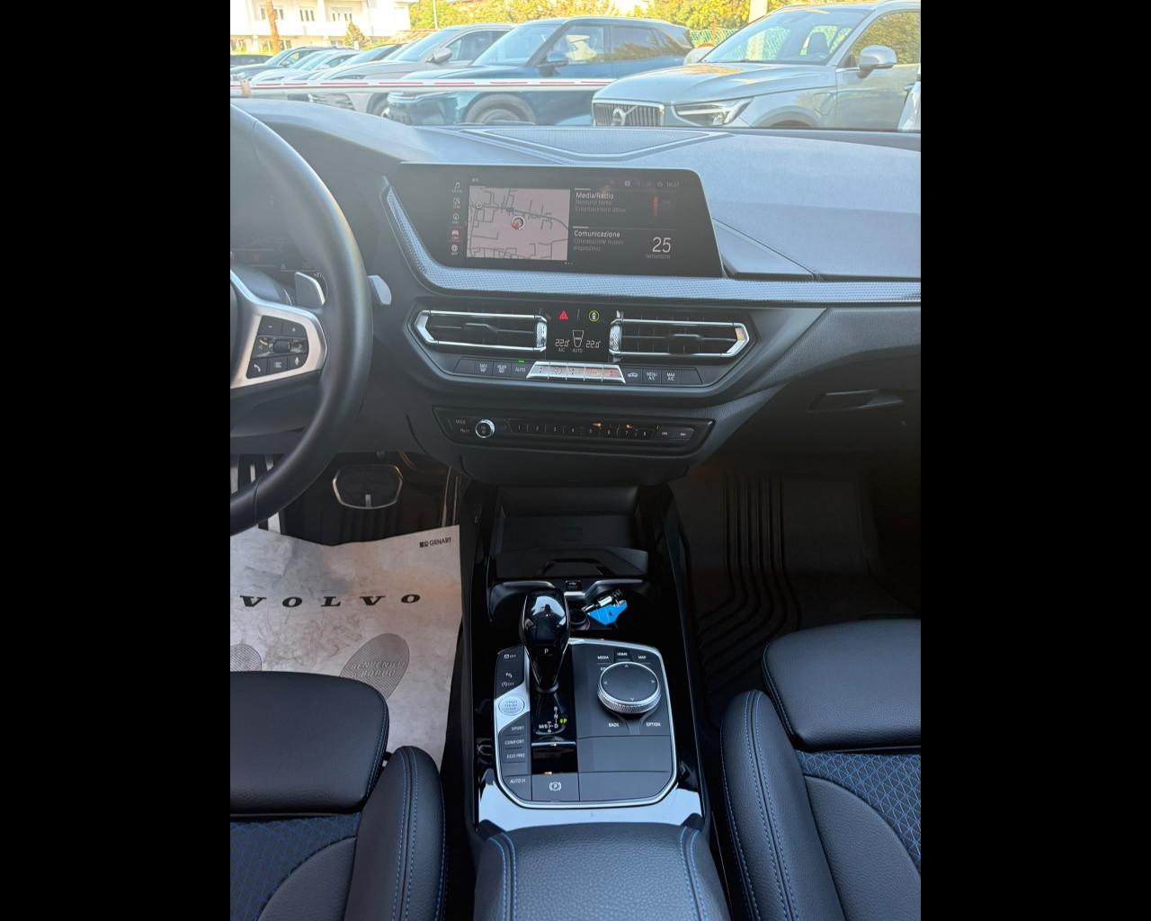 BMW Serie 1 F40 - 118d Sport auto