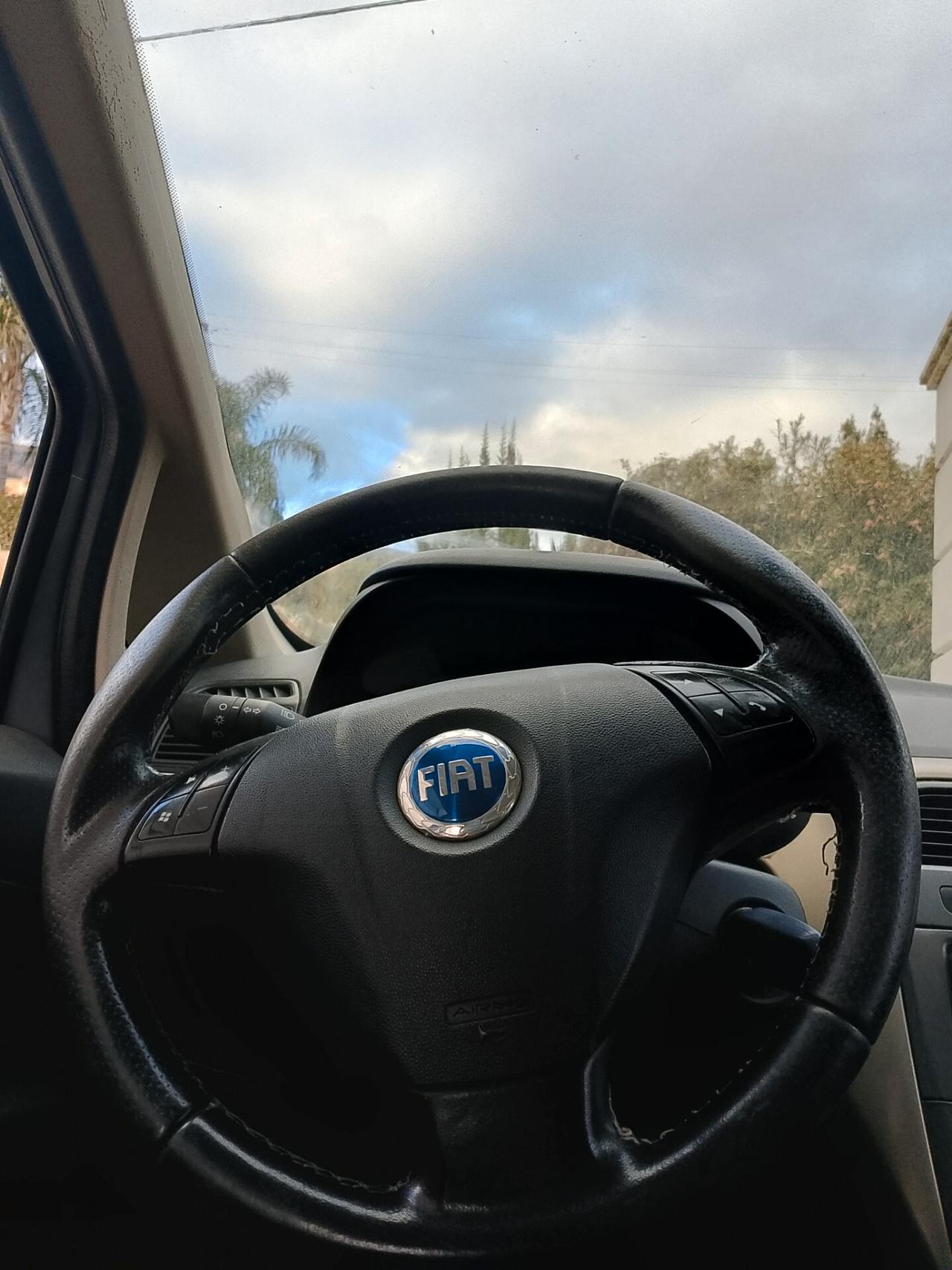 Fiat Grande Punto 1.3 MJT 90 CV 5 porte Dynamic