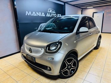 Smart ForFour 90 0.9 Turbo twinamic JBL*ALL BRABUS*CABRIO*NEOPATENTATI*