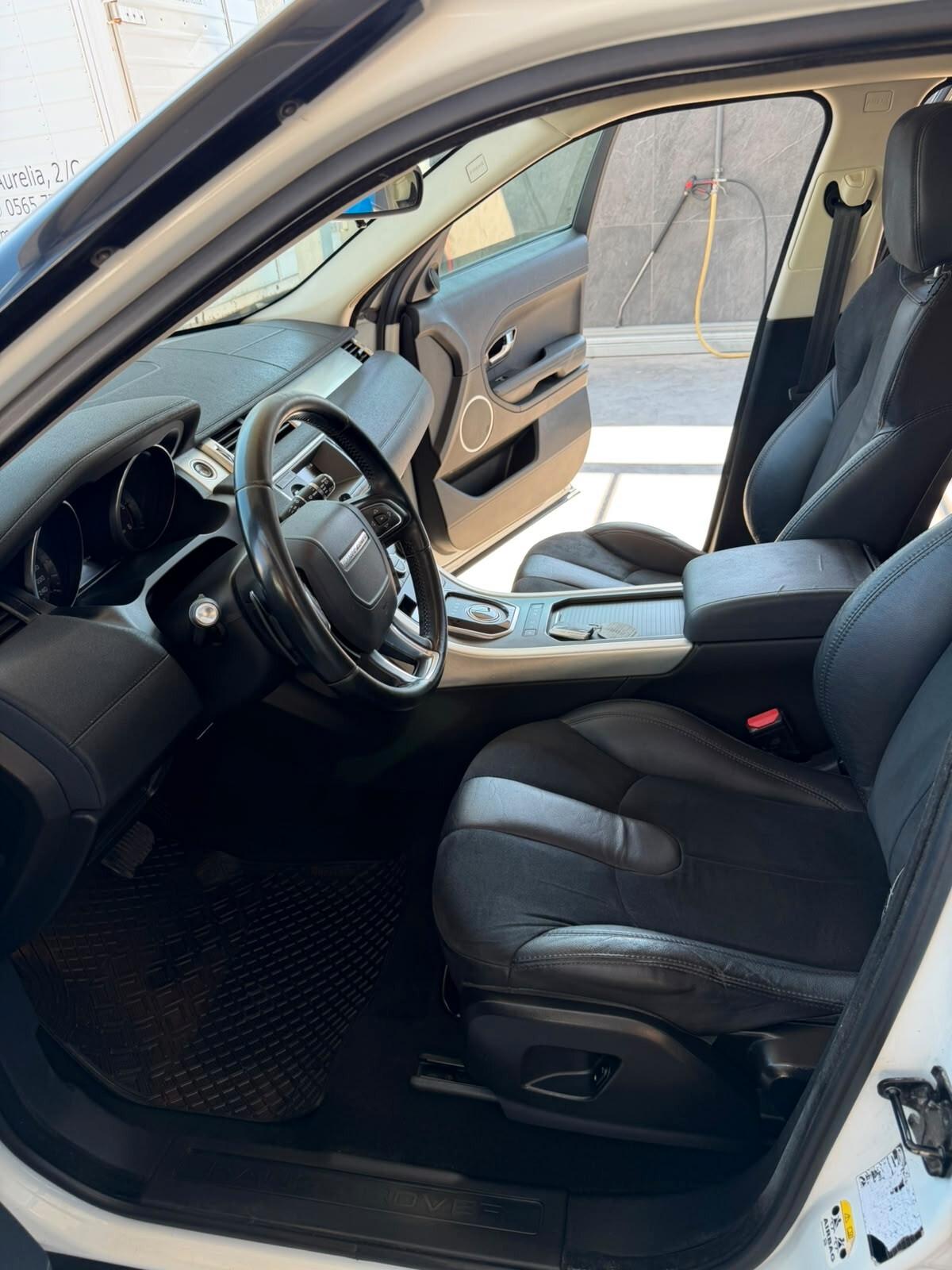 Land Rover Range Evoque 2.2 TD4 5p. Prestige