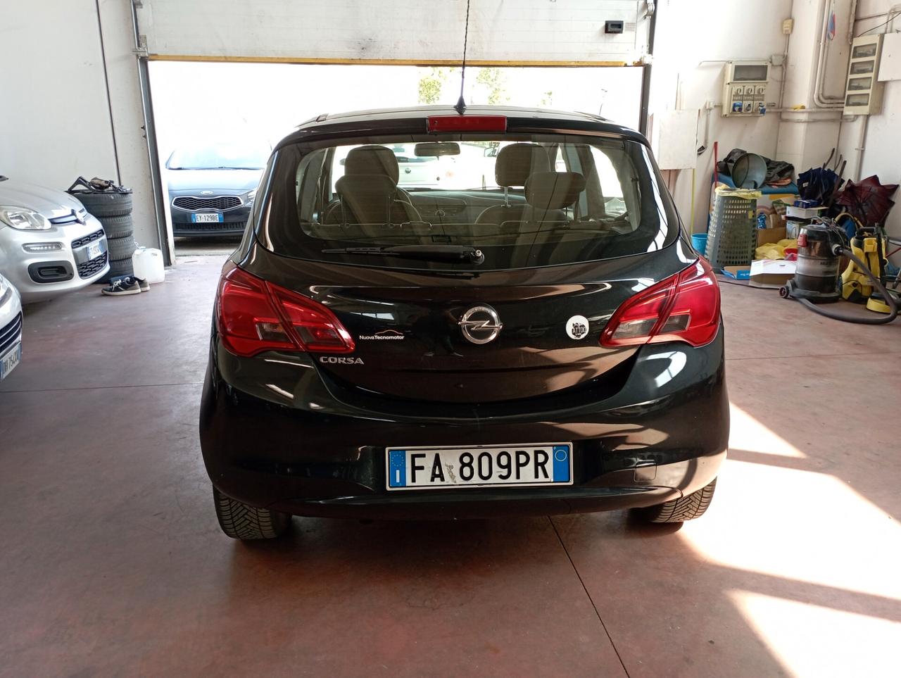 Opel Corsa 1.4 90CV GPL Tech 5 porte Cosmo NEOPATENTATI OK