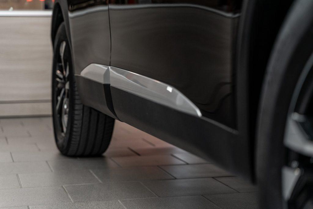 PEUGEOT 2008 motore elettrico 136 CV Allure Pack