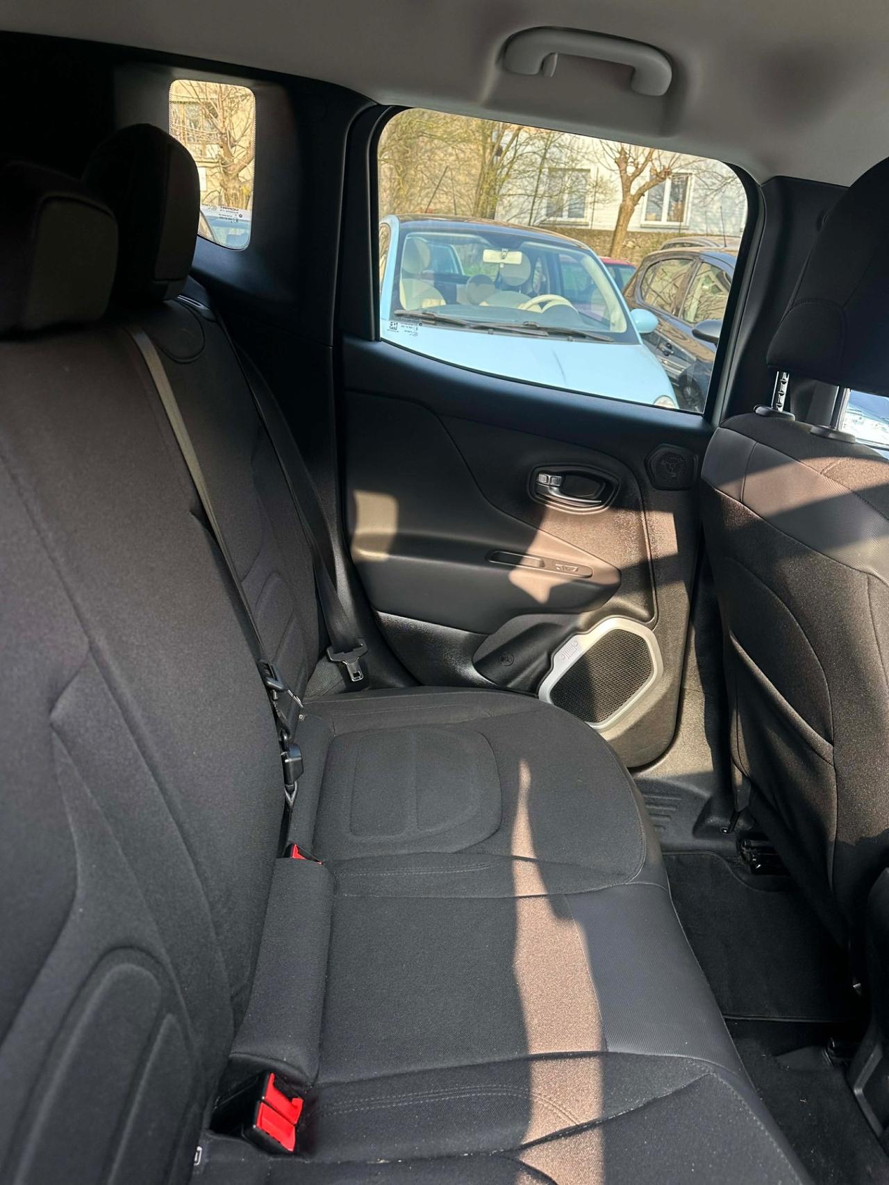 Jeep RENEGADE LIMITED GARAN KMCERT UNICOPR