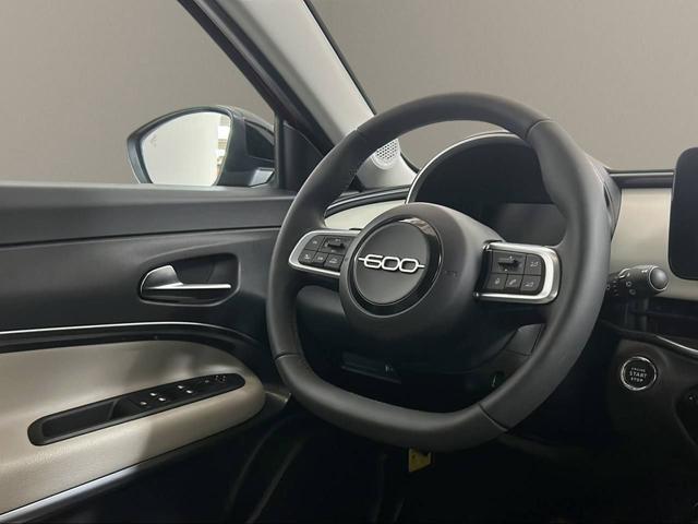 FIAT 600 Hybrid 110 CV DCT MHEV La Prima