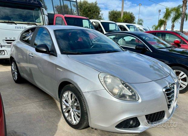 Alfa Romeo Giulietta 1.6 JTDm-2 105 CV Exclusive