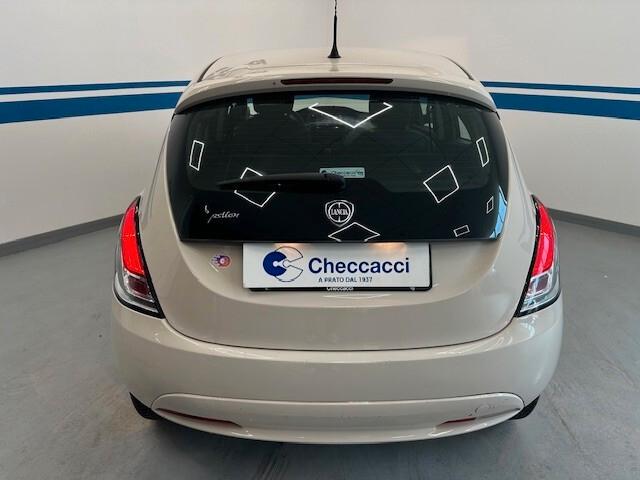 Lancia Ypsilon 1.2 69 CV 5 porte GPL Ecochic Gold