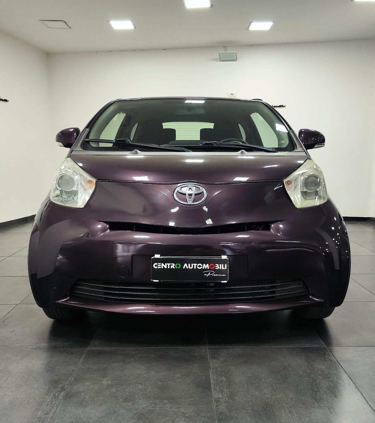 Toyota iQ 1.0 68cv Multidrive Automatica