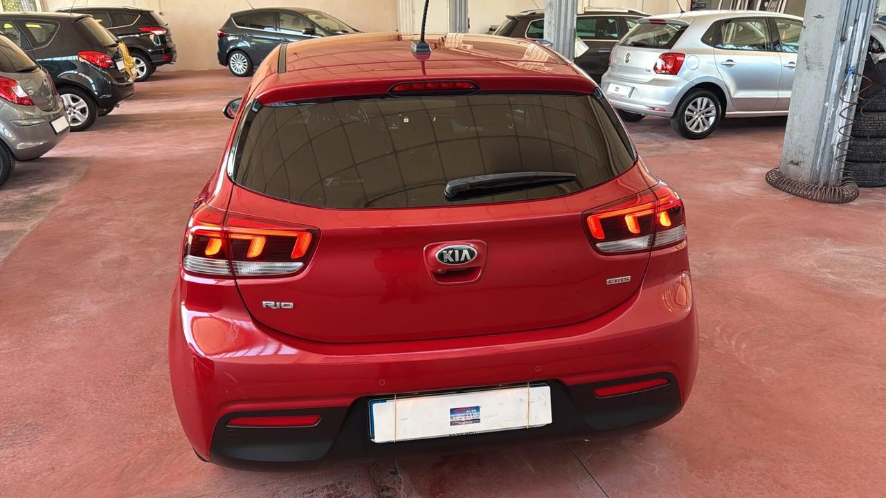 Kia Rio 1.4 CRDi 90CV 5 porte Cool