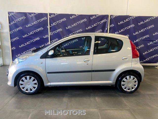 PEUGEOT 107 1.0 68CV 5p. Urban Move