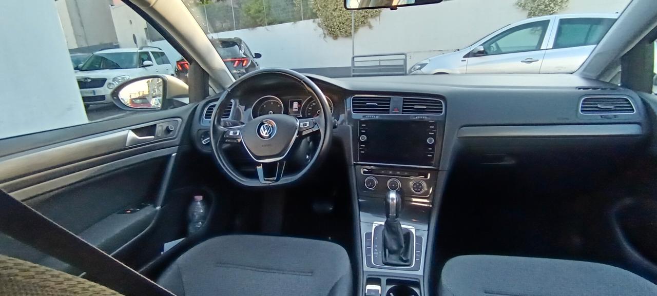Volkswagen Golf Variant 2.0 TDI Highline BlueMotion Technology