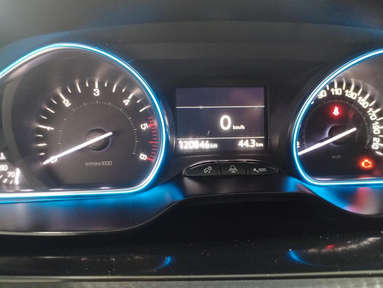 Peugeot 2008 BlueHDi 100 Active